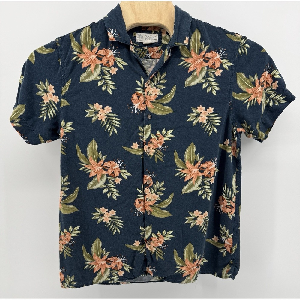 Aeropostale The Resort Hawaiian Shirt Men's Size L Viscose Floral Tropical Aloha